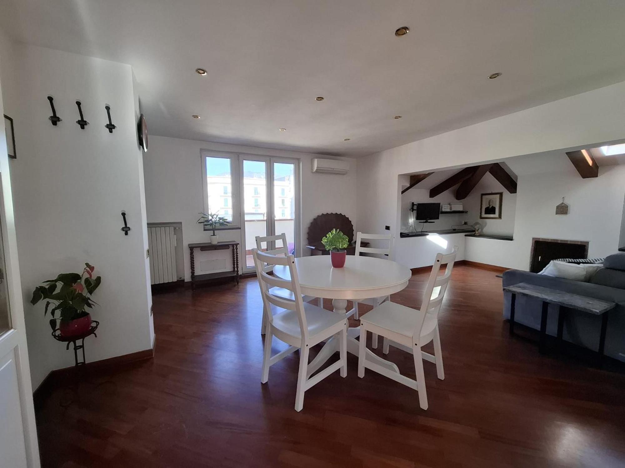 Casa Amelia Appartement Salerno Buitenkant foto